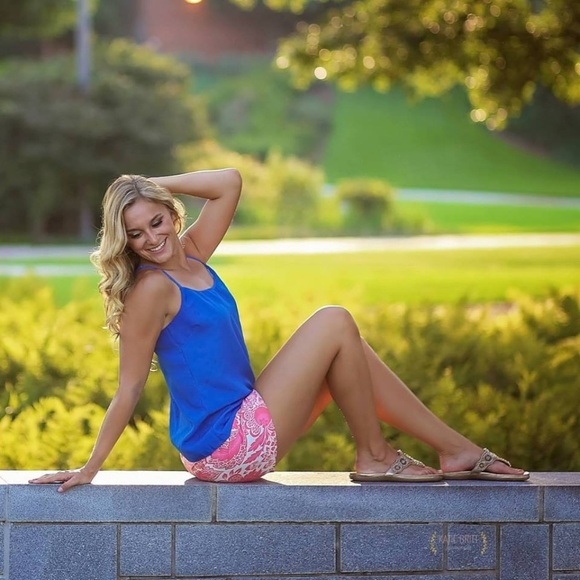 Meet your Posher, Krissy - Picture 2 of 8